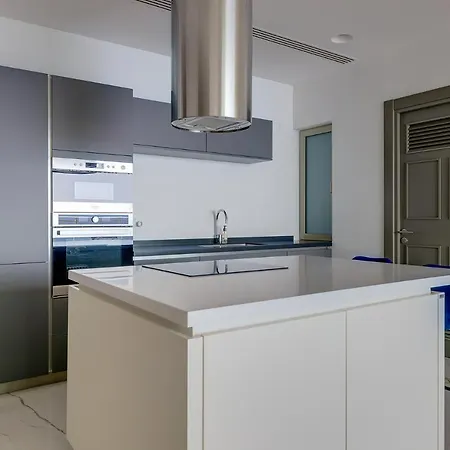 Super Luxury In Tigne Point, Amazing Sea Views Апартаменты *
