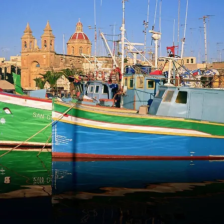 Super Luxury In Tigne Point, Amazing Sea Views Apartament *