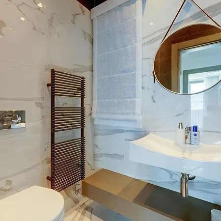 Super Luxury In Tigne Point, Amazing Sea Views Apartmán *