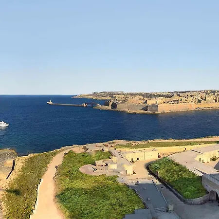 Super Luxury In Tigne Point, Amazing Sea Views * Sliema