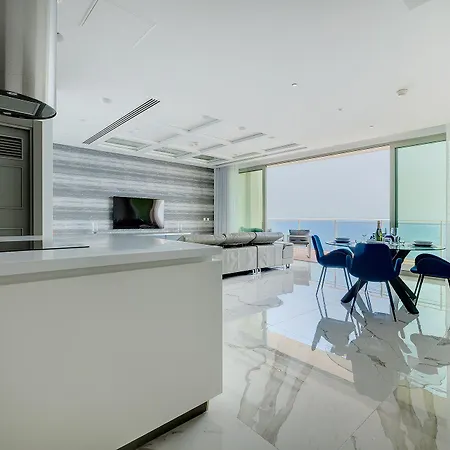 Super Luxury In Tigne Point, Amazing Sea Views Apartament *