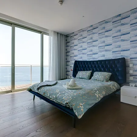 Super Luxury In Tigne Point, Amazing Sea Views Apartmán